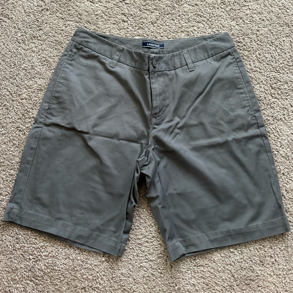 Land’s End Grey Bermuda Shorts Size 7